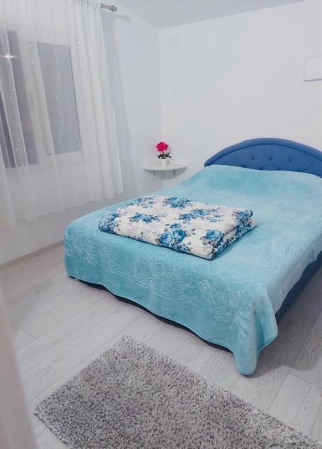 Apartman Mona 포드고리차 외부 사진