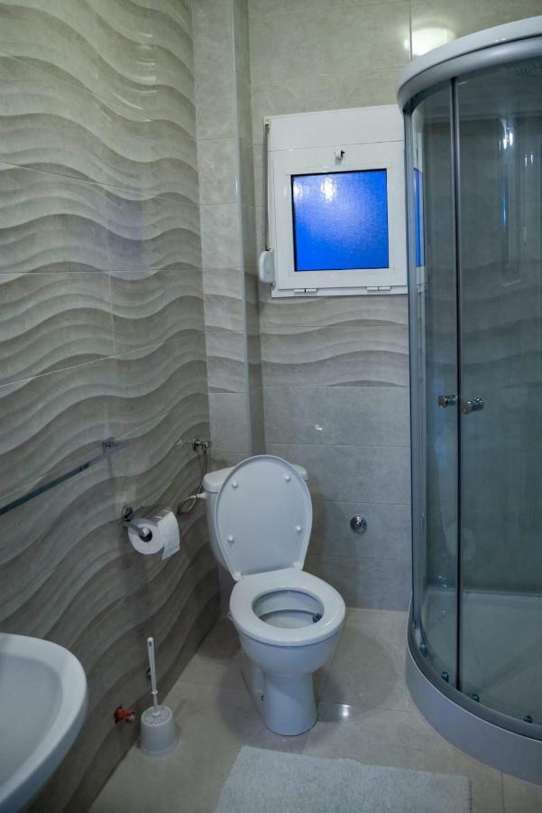 Apartman Mona 포드고리차 외부 사진